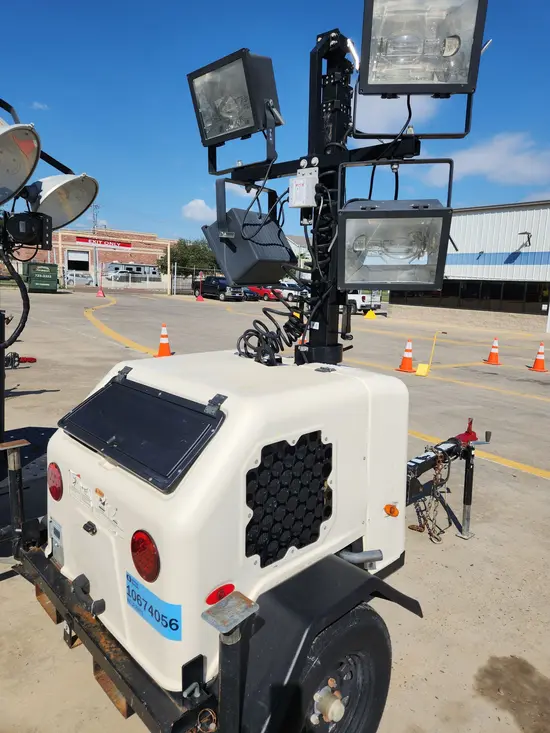 2017 Terex RL4 Towable Light Tower