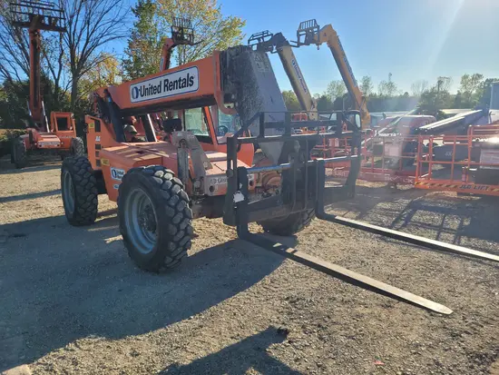 2016 SKYTRAK 8042 Forklift