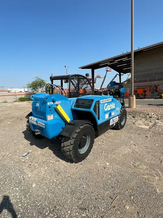 2017 Genie GTH-5519 Forklift