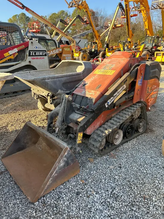 2019 Ditch Witch SK600 Track Loader
