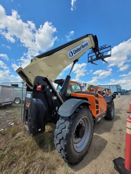 2021 JLG 1055 Forklift