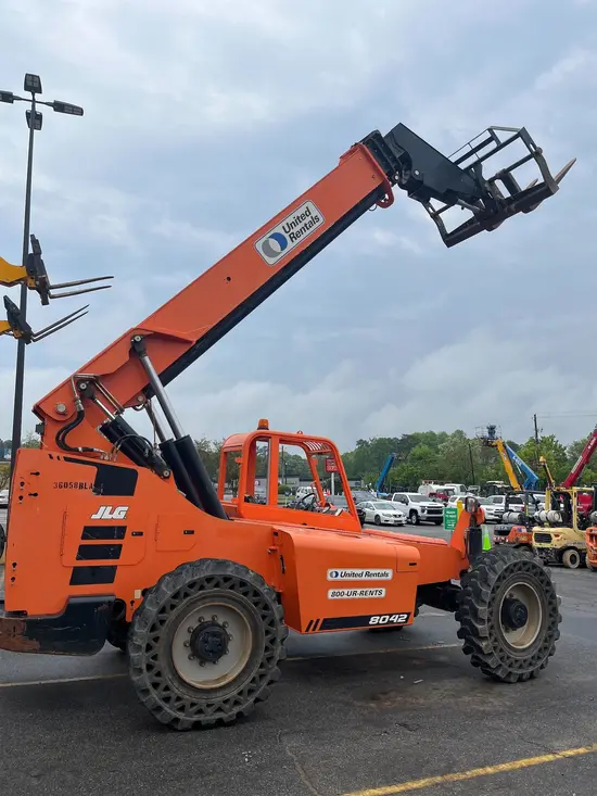 2016 SKYTRAK 8042 Forklift