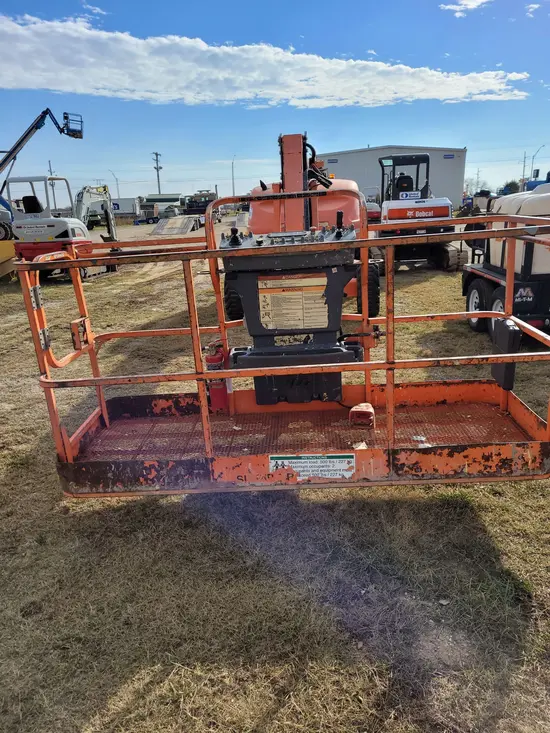 2012 JLG 460SJ Boom Lift