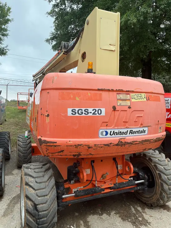 2017 JLG 860SJ Boom Lift