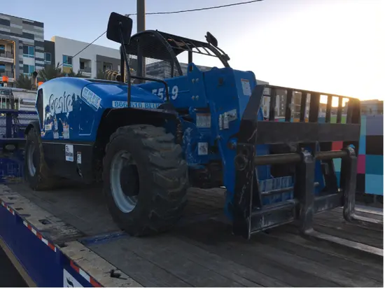2017 Genie GTH-5519 Forklift