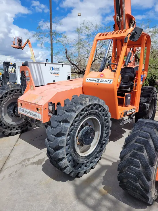 2017 SKYTRAK 6036 Forklift