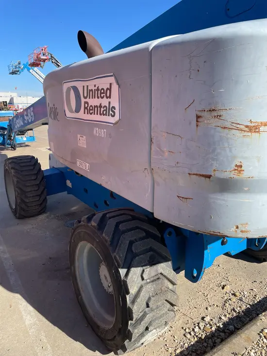 2014 Genie S-85 Boom Lift