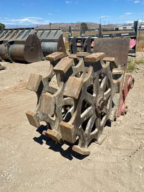 2019 FURUKAWA CW24III Compaction Attachment