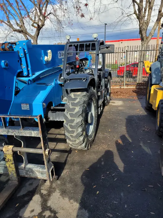 2015 Genie GTH-844 Forklift
