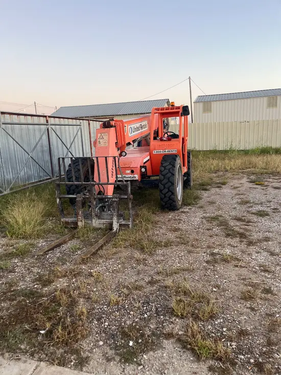 2014 SKYTRAK 6042 Forklift