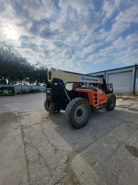 2016 JLG 642 Forklift