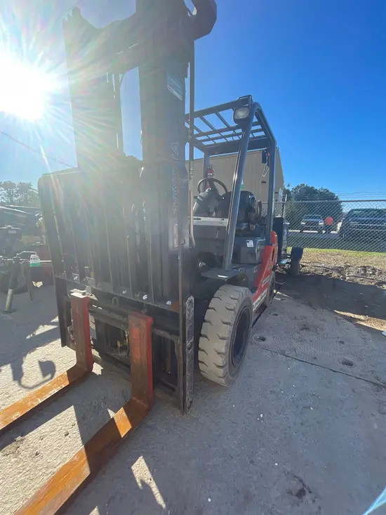 2017 Toyota 8FGU25 Warehouse Forklift