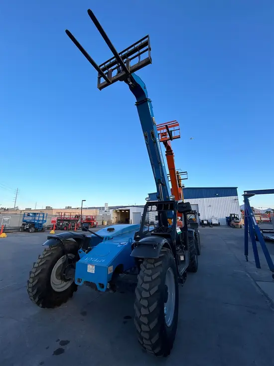 2015 Genie GTH-844 Forklift