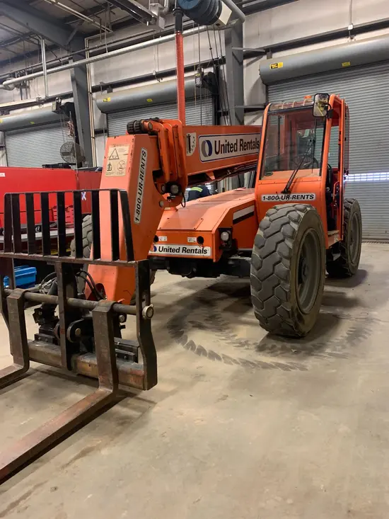 2015 SKYTRAK 6042 Forklift