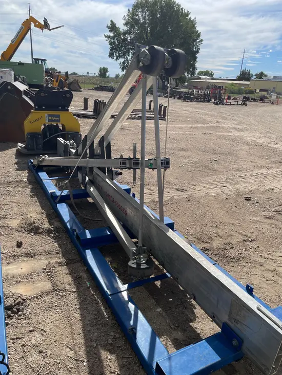 2018 EME 11000R-12.5 Crane