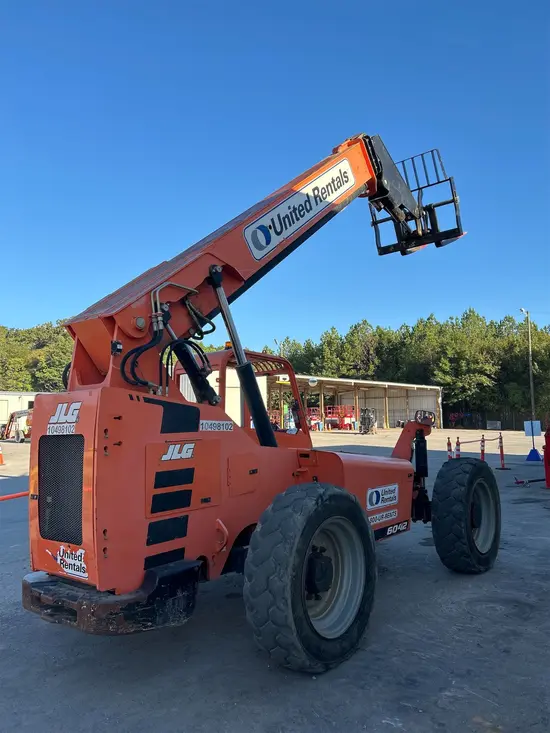2016 SKYTRAK 6042 Forklift