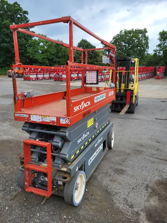 2017 Skyjack SJIII3226 Scissor Lift