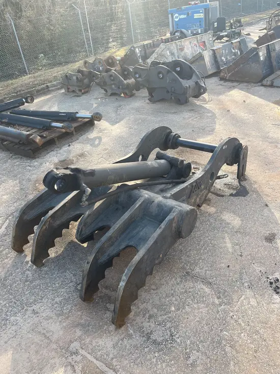 2012 SOLESBEES TMB-DX350 Attachment