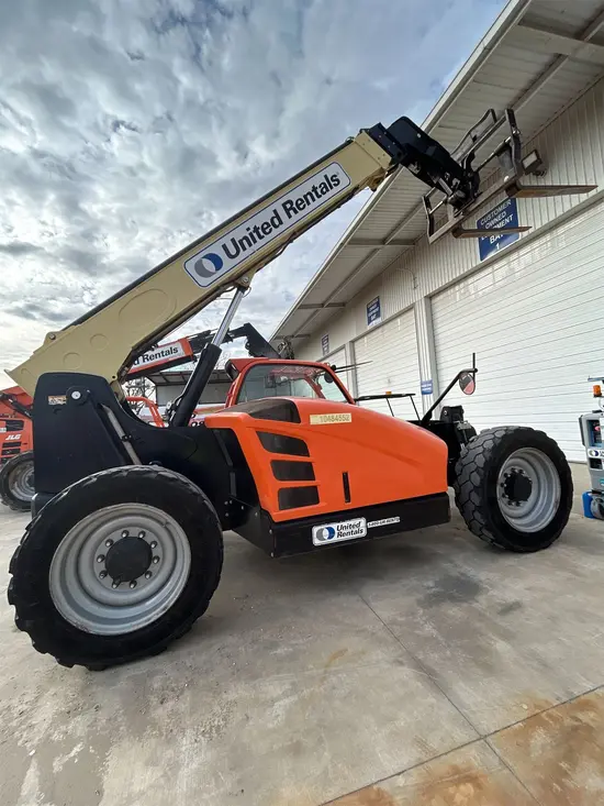 2016 JLG 642 Forklift