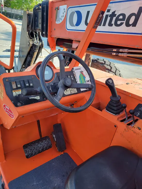 2016 SKYTRAK 10054 Forklift