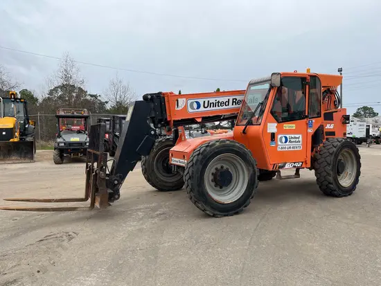 2018 SKYTRAK 6042 Forklift