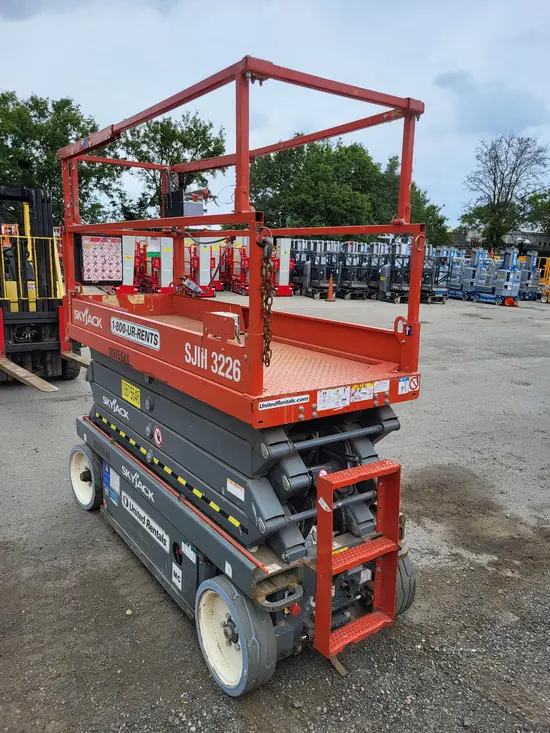 2017 Skyjack SJIII3226 Scissor Lift