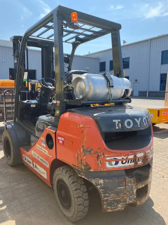 2018 Toyota 8FGU25 Warehouse Forklift