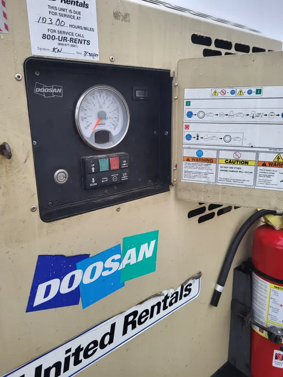 2018 Doosan P425/HP375EXT3 Air Compressor
