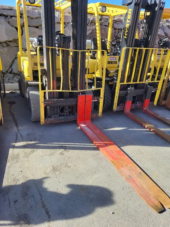 2017 HYSTER H50XT Warehouse Forklift