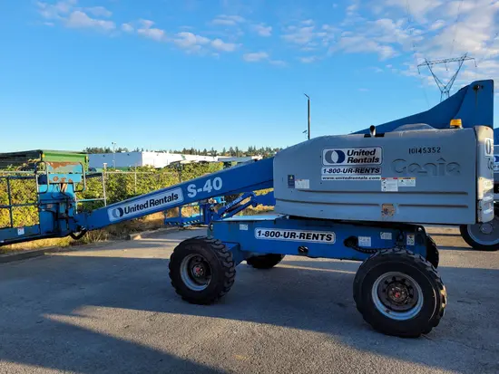 2013 Genie S-40 Boom Lift