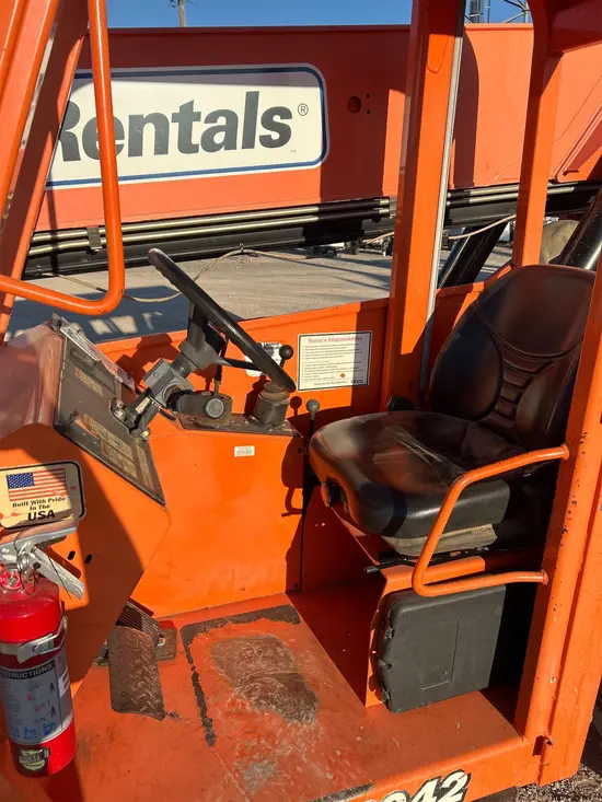 2014 SKYTRAK 6042 Forklift