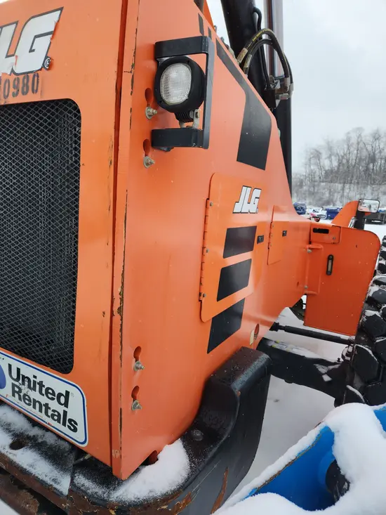 2016 SKYTRAK 8042 Forklift