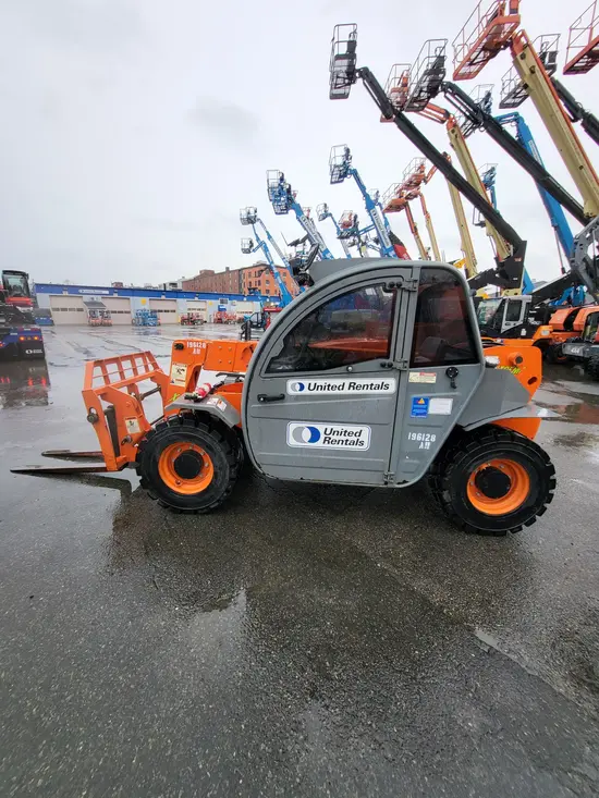 2017 XTREME XR5919 Forklift