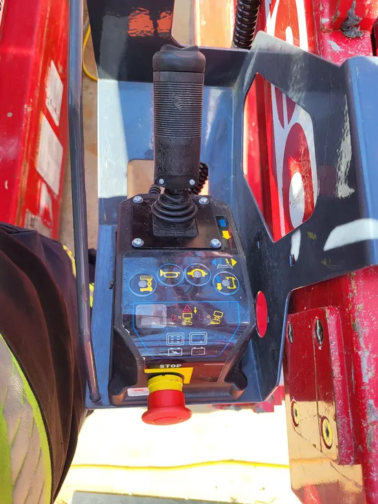 2017 MEC 1330SE Scissor Lift