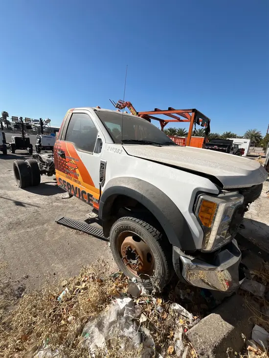 2017 Ford F550REGXLG2WD