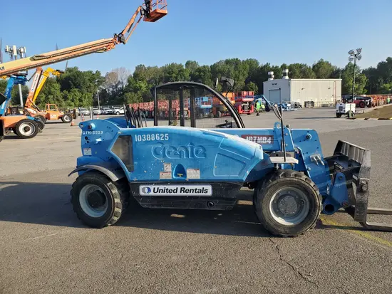 2015 Genie GTH-5519 Forklift