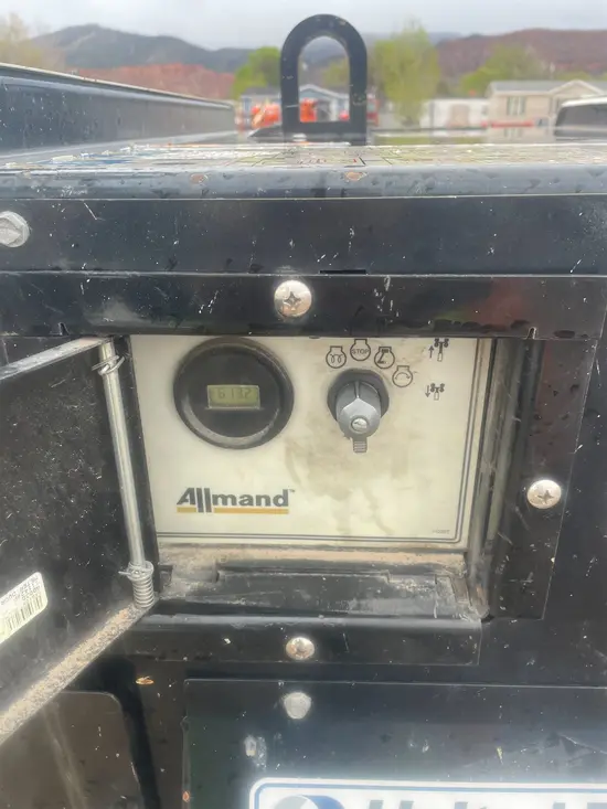 2019 Allmand NLV-ML3EC Portable Work Light