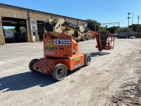 2013 JLG E400AJPN Articulating Boom Lift