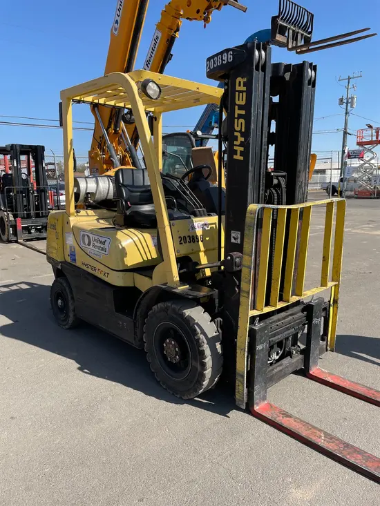 2017 HYSTER H50XT Warehouse Forklift