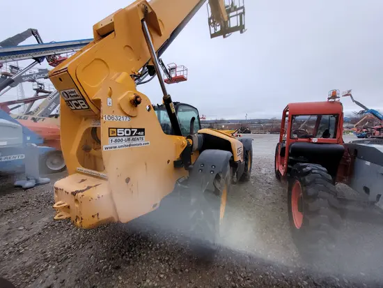 2017 JCB 507-42 Forklift