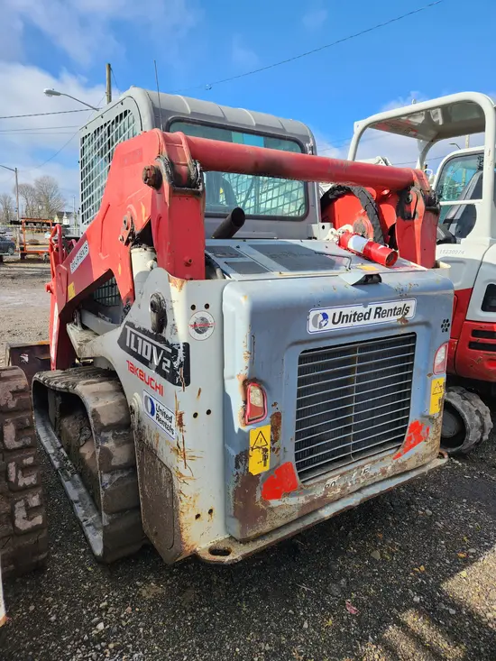 2018 Takeuchi TL10V2-CR Track Loader