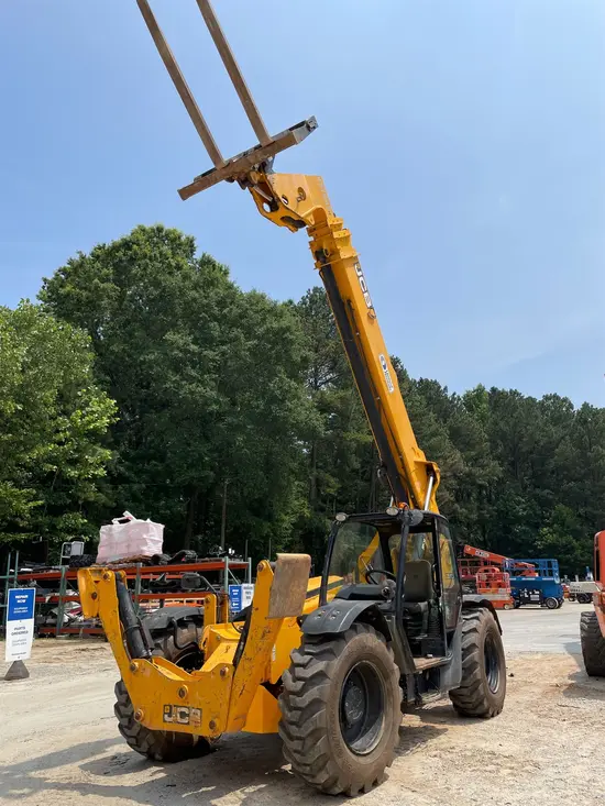 2015 JCB 510-56 Forklift