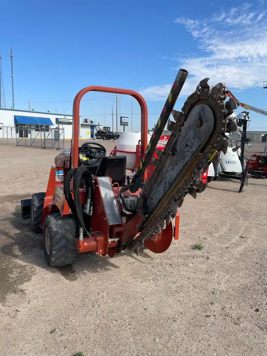 2018 Ditch Witch RT45 Ride-On Trencher