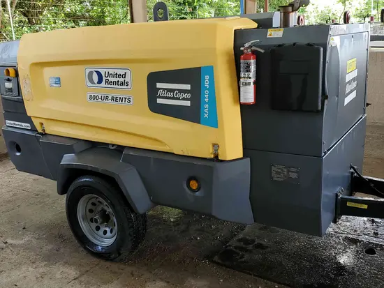 2017 Atlas Copco XAS440JD T4F Air Compressor