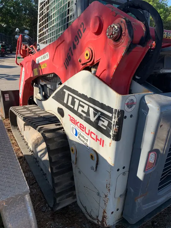 2017 Takeuchi TL12V2-CR Track Loader