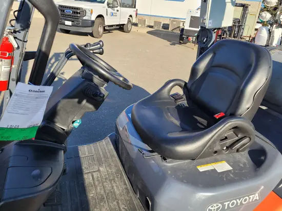 2019 Toyota 8FGU25 Warehouse Forklift