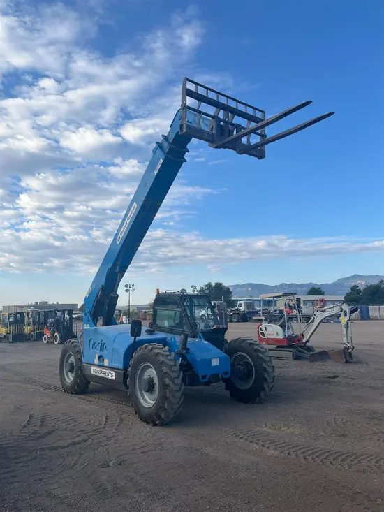 2014 Genie GTH-844 Forklift