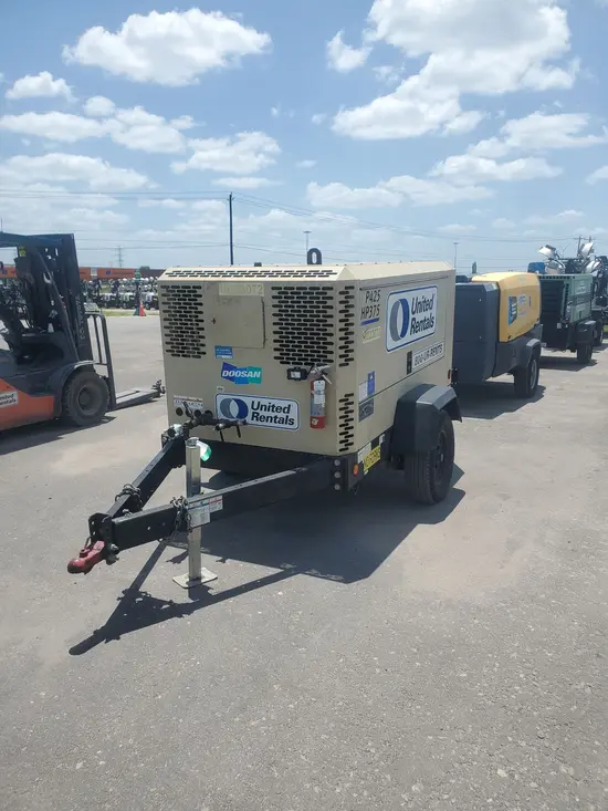 2018 Doosan P425/HP375WCUT4 Air Compressor