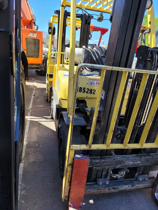 2017 HYSTER H50XT Warehouse Forklift