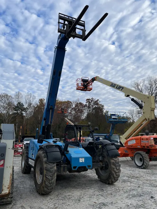 2015 Genie GTH-844 Forklift